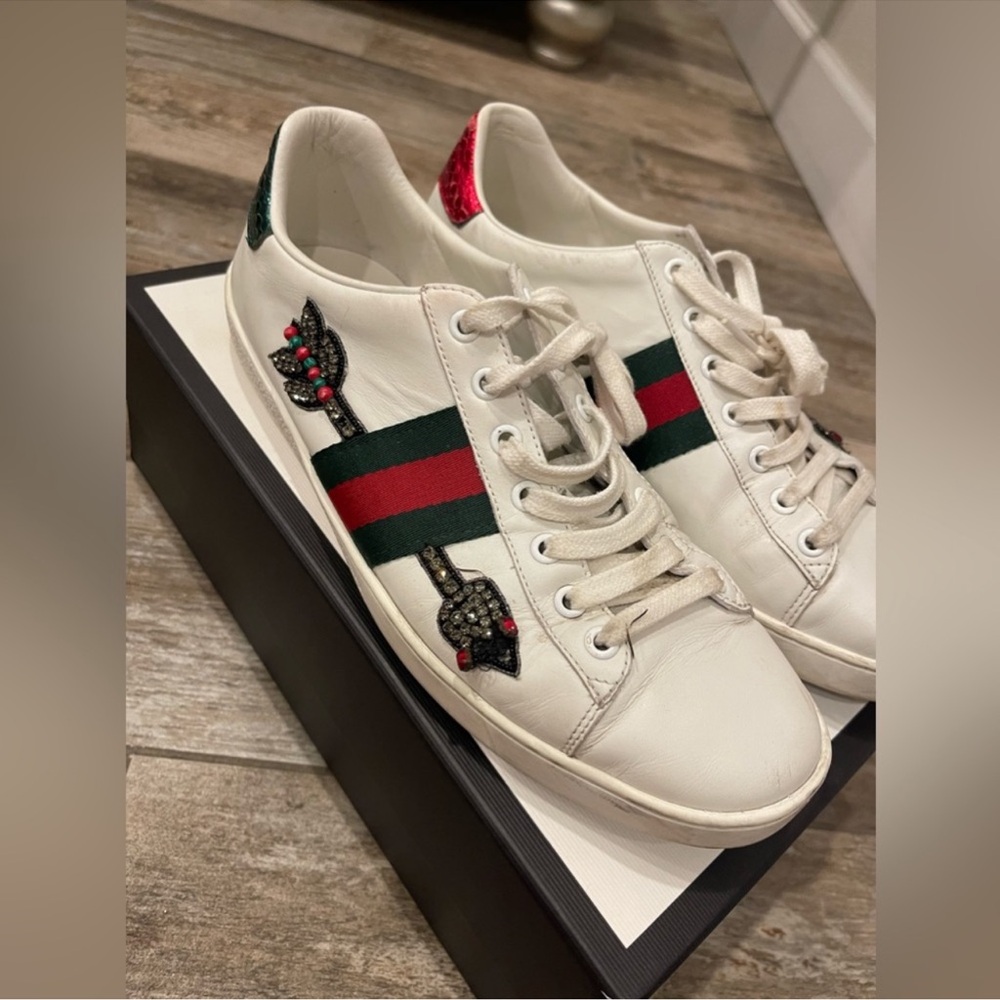Gucci sneakers
